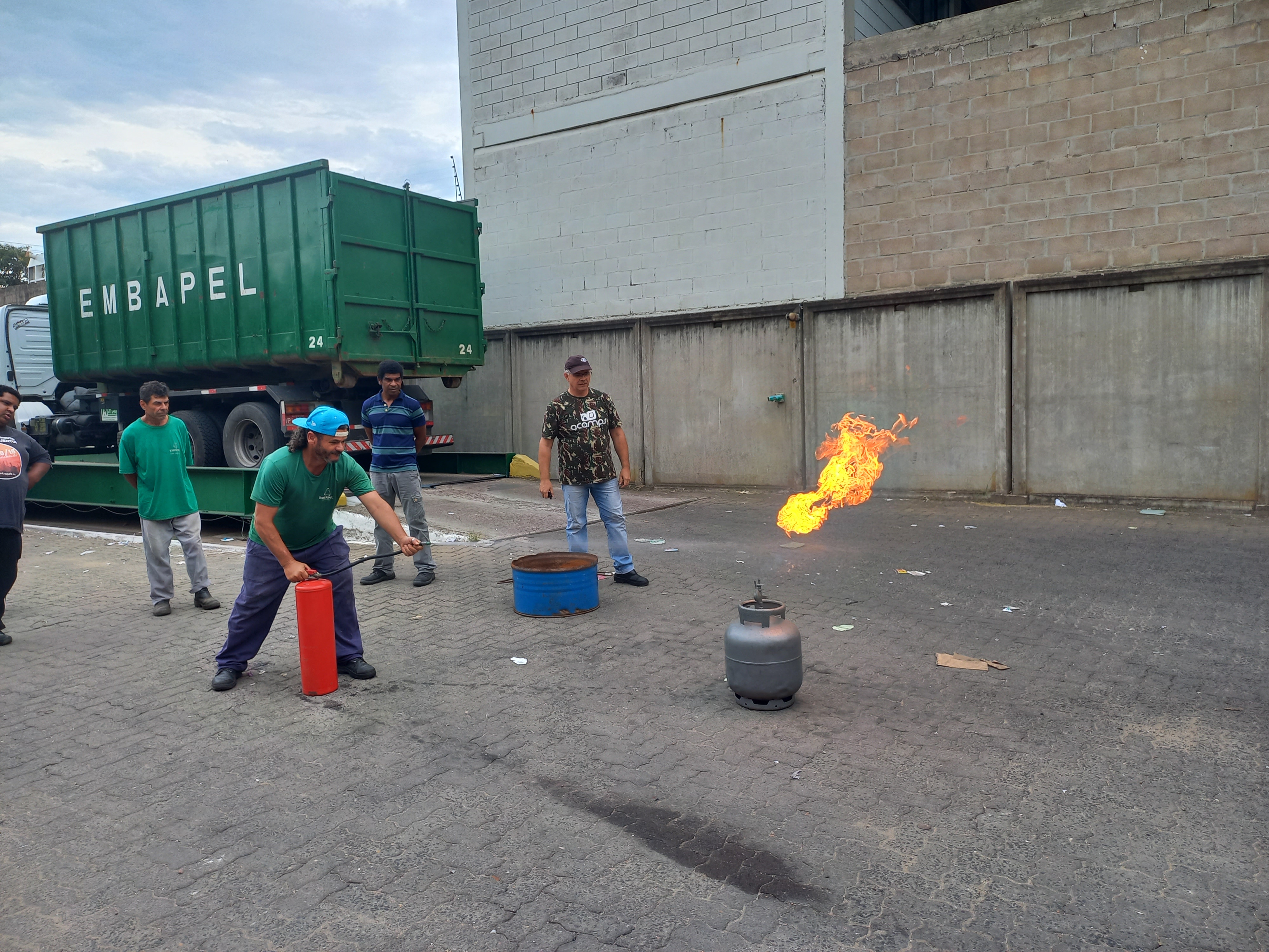 Treinamento de Brigada de Incêndio - Aula Prática