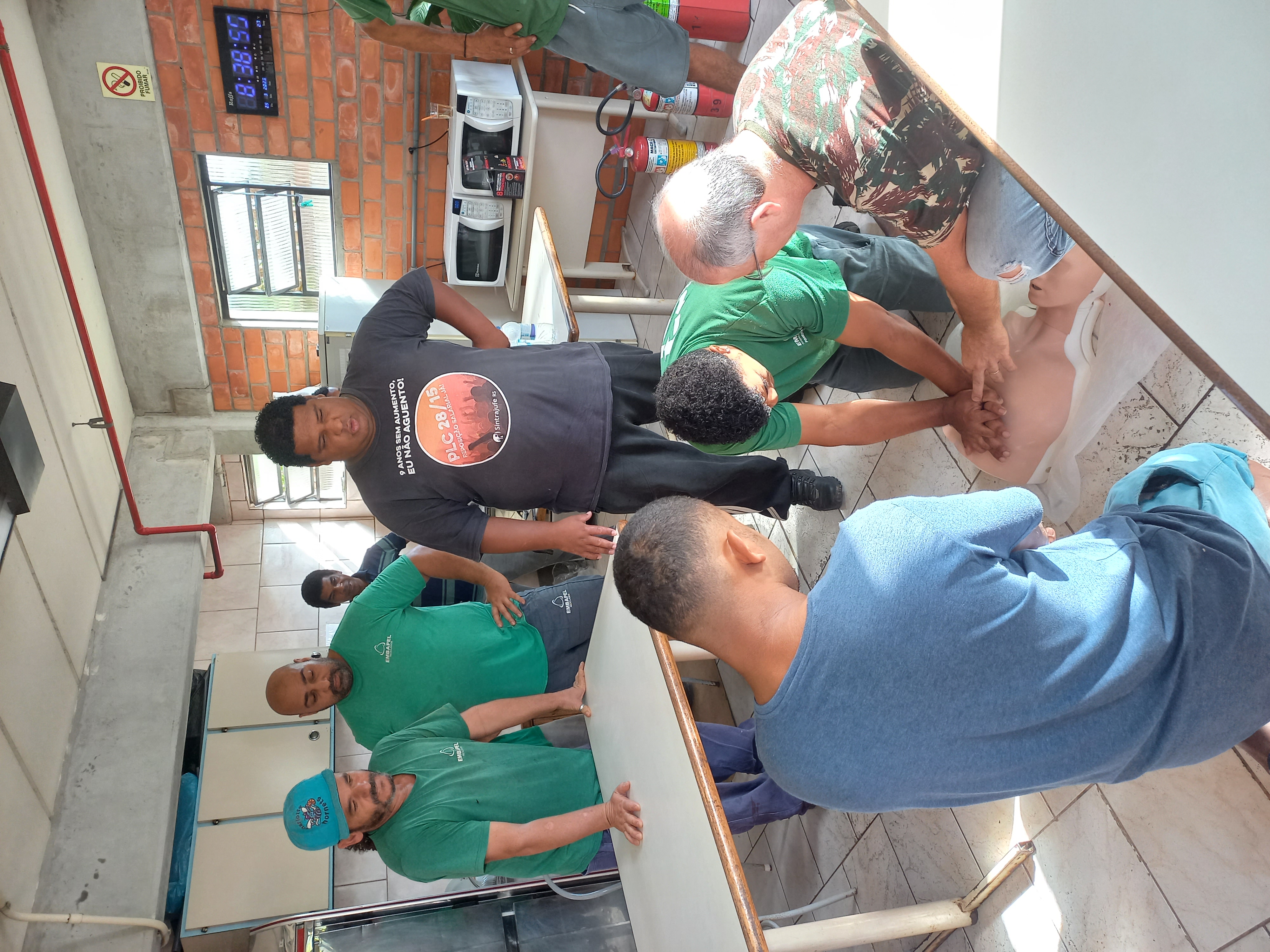 Treinamento de Brigada de Incêndio - Equipe